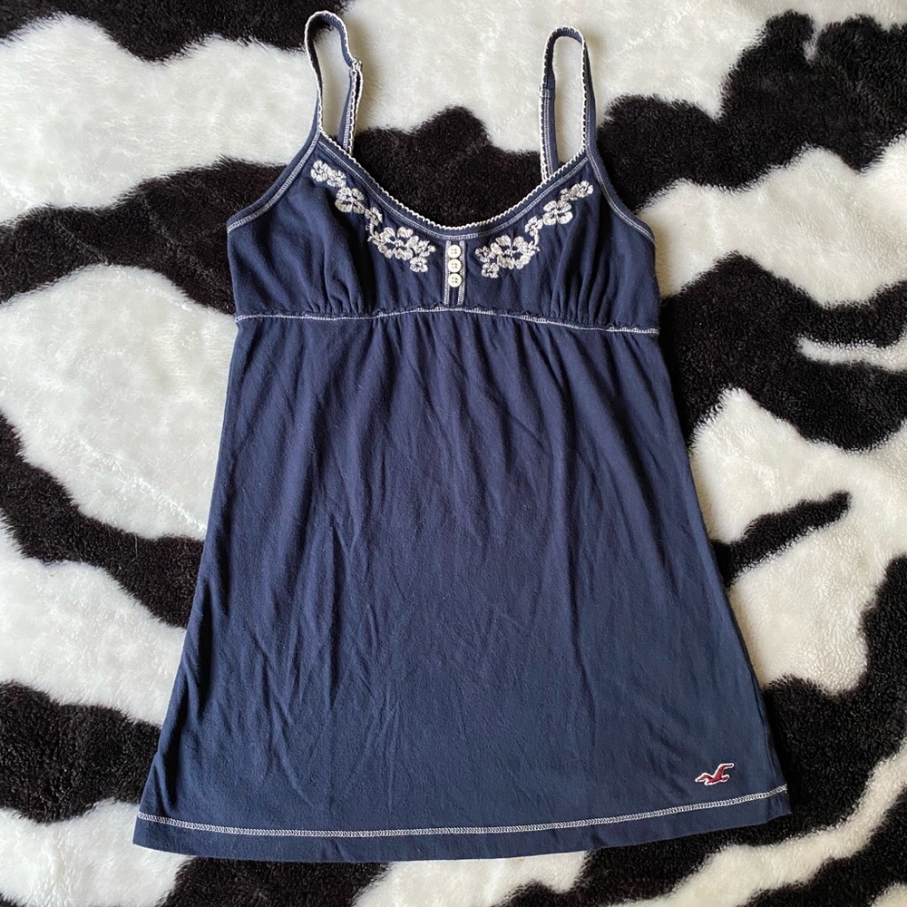 Hollister tank top with built in bra